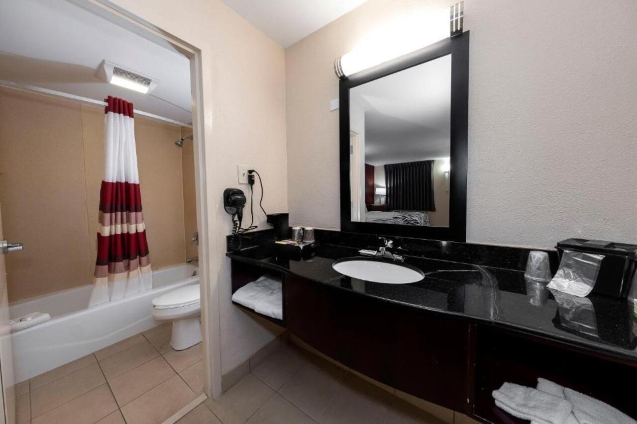 Red Roof Inn Bordentown - Mcguire Afb المظهر الخارجي الصورة